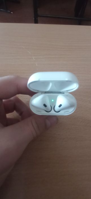 Аирподс 1 поколения