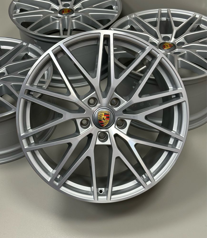 Нові оригінальні диски Porsche Cayenne 9Y0 RS Spyder 5x130 R21