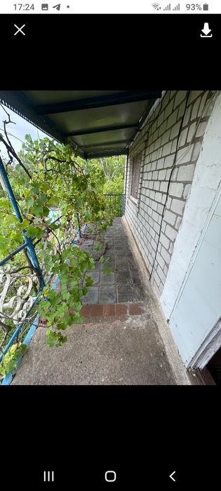 Продам дачний будинок