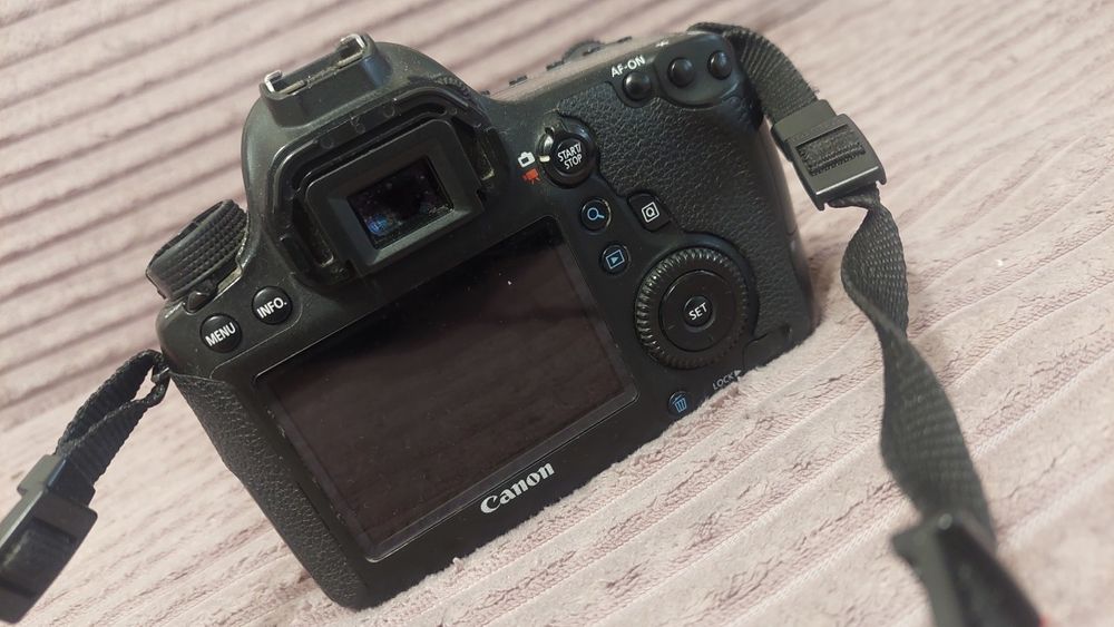 Canon 6d, повнокадровий 6д, кенон, фотоапарат