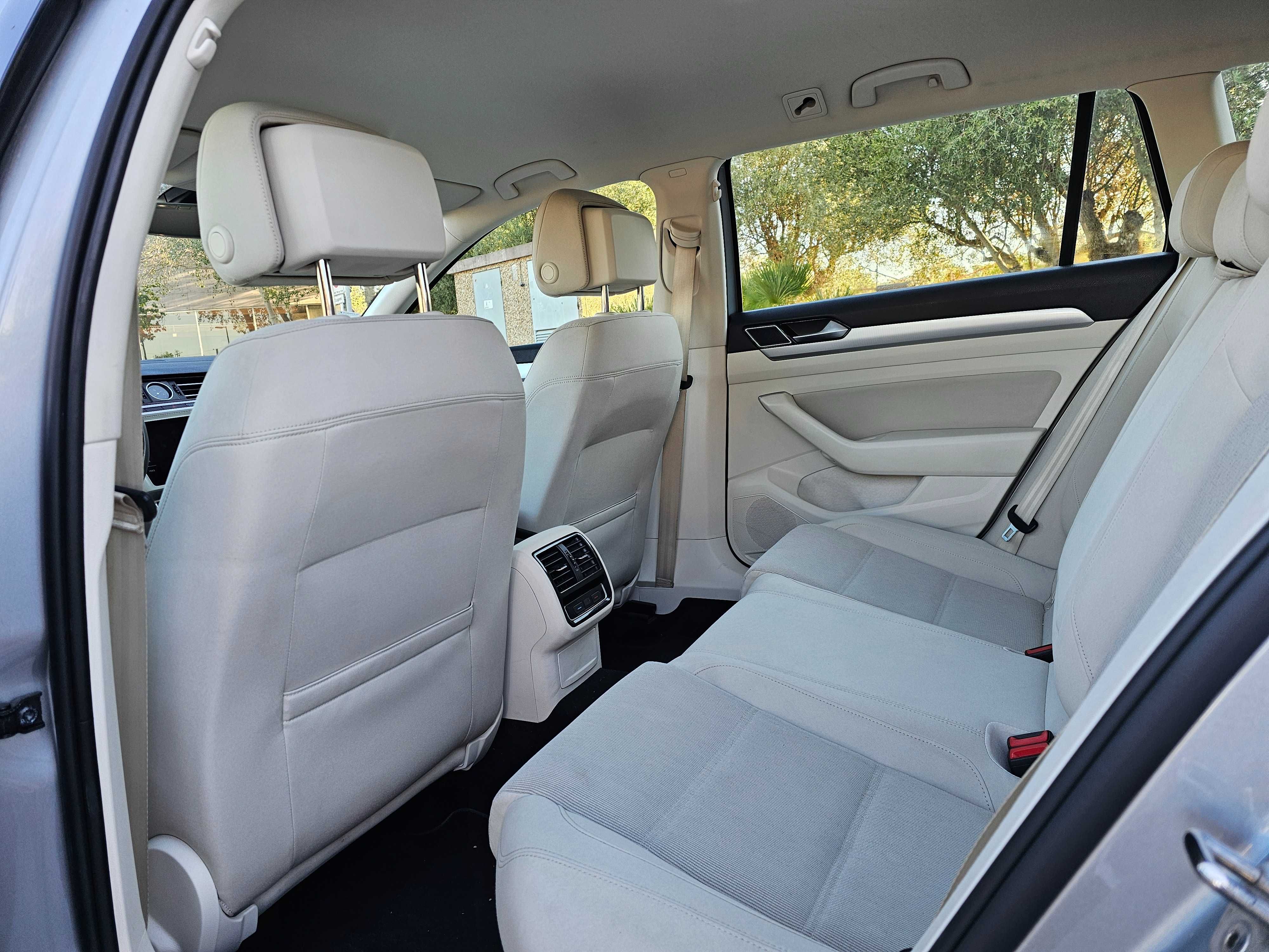 VW Passat Variant 2.0 TDi 150cv.Confortline 2019