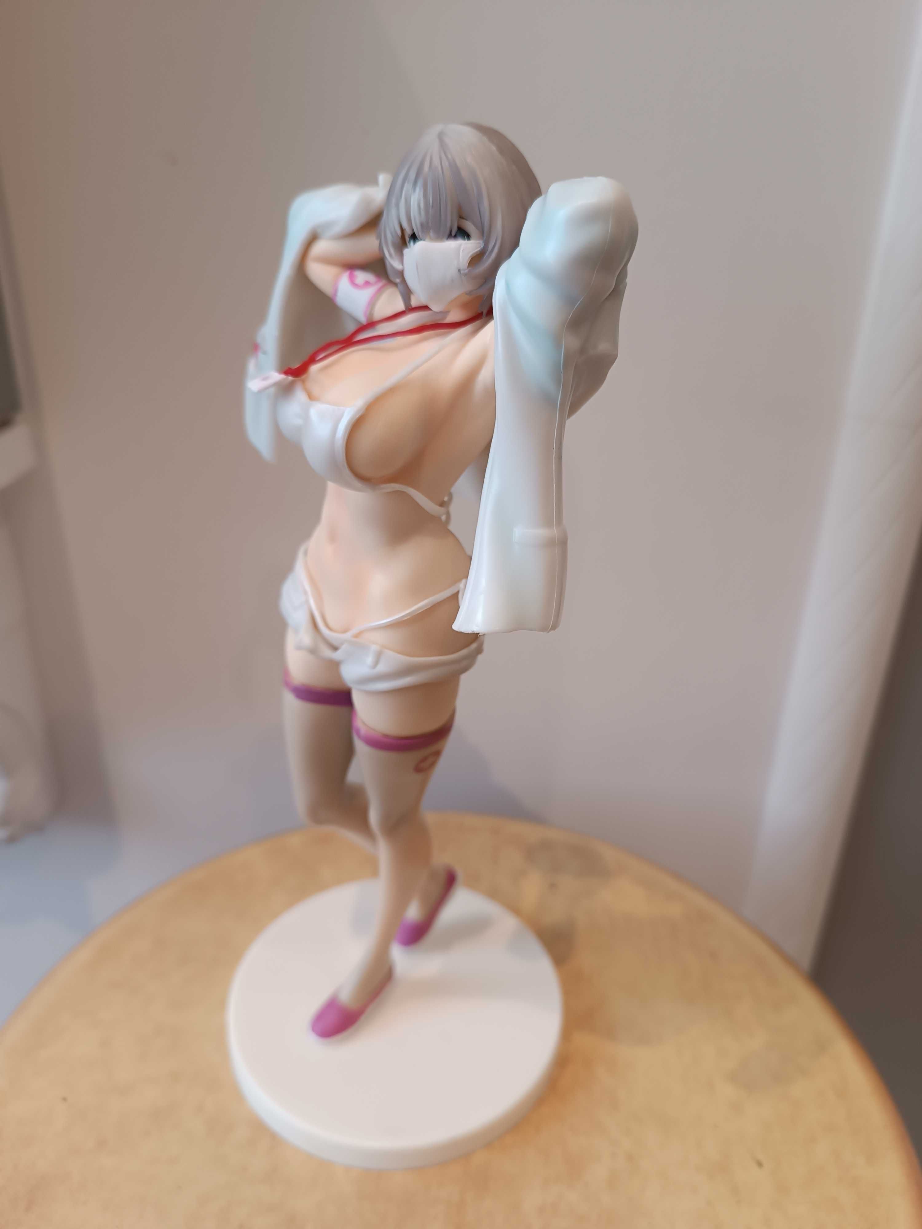 anime figurka, pielęgniarka