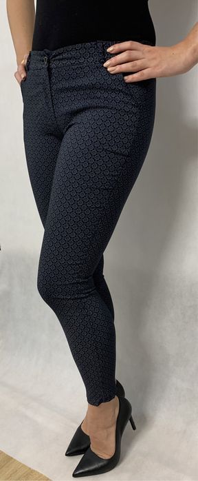 Damskie spodnie New Collection, rozmiar S