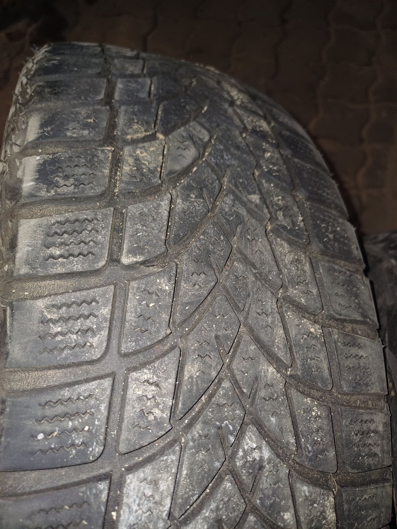 Koła zimowe 255/55 r16