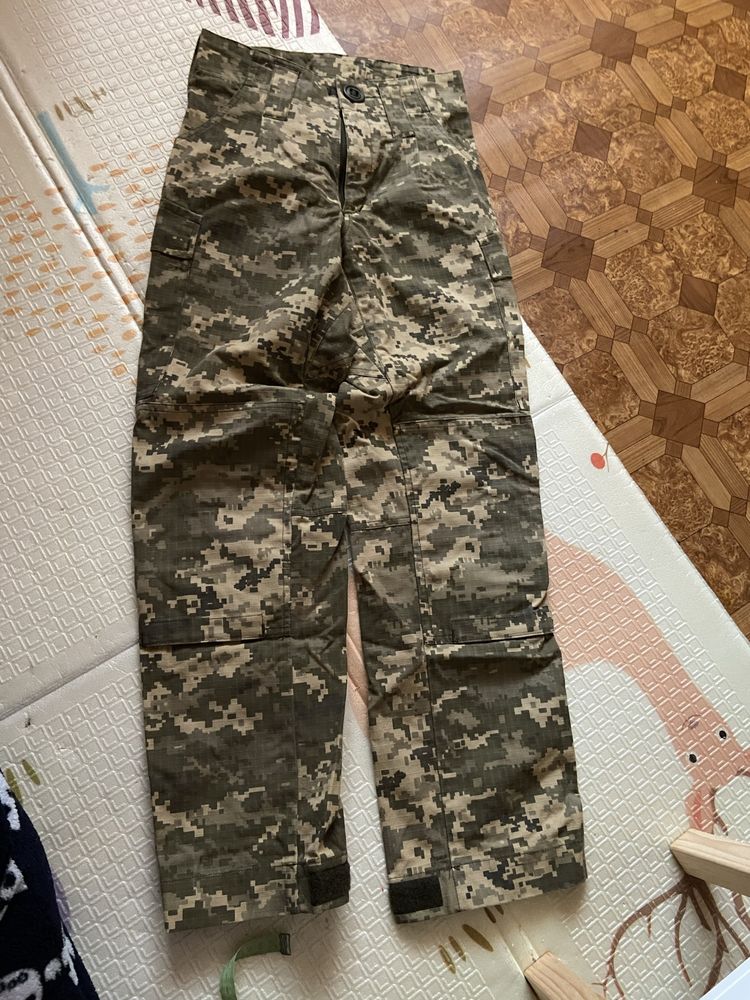 Продам военную форму