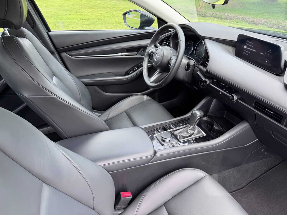 Mazda Mazda3      2024