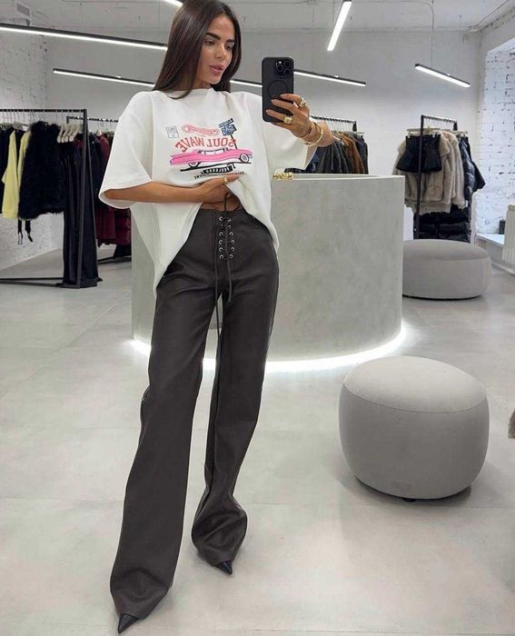 Жіночі штани  палацо з еко шкіри на шнуровці шоколад та чорні