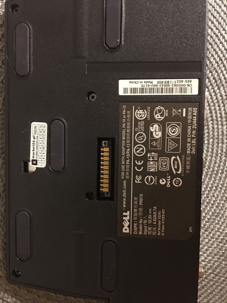 Laptop Dell latitude 630  bez twardego dysku stacja dokujaca zasilacz