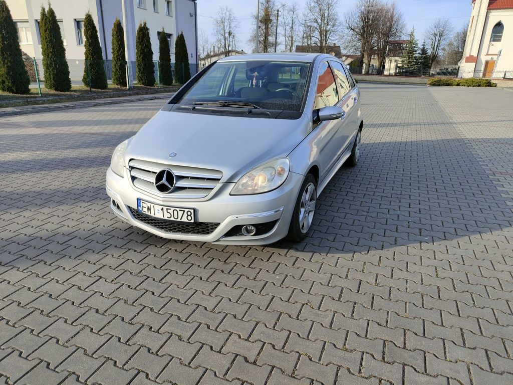 Mercedes b170 w245