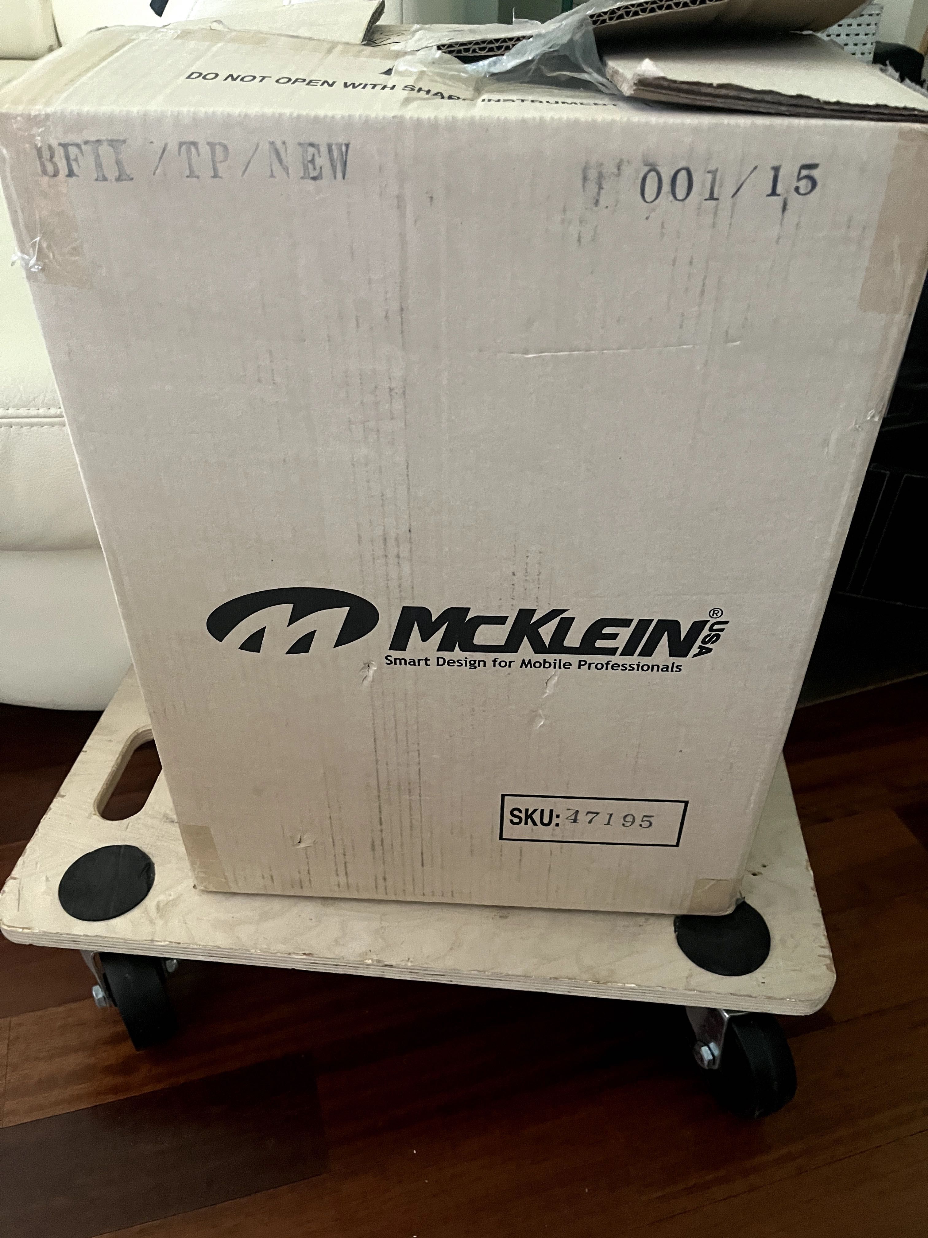 McKlein Skórz. torba Wicker Park 17” z odcz. kółkami i 3-funkc. syst.