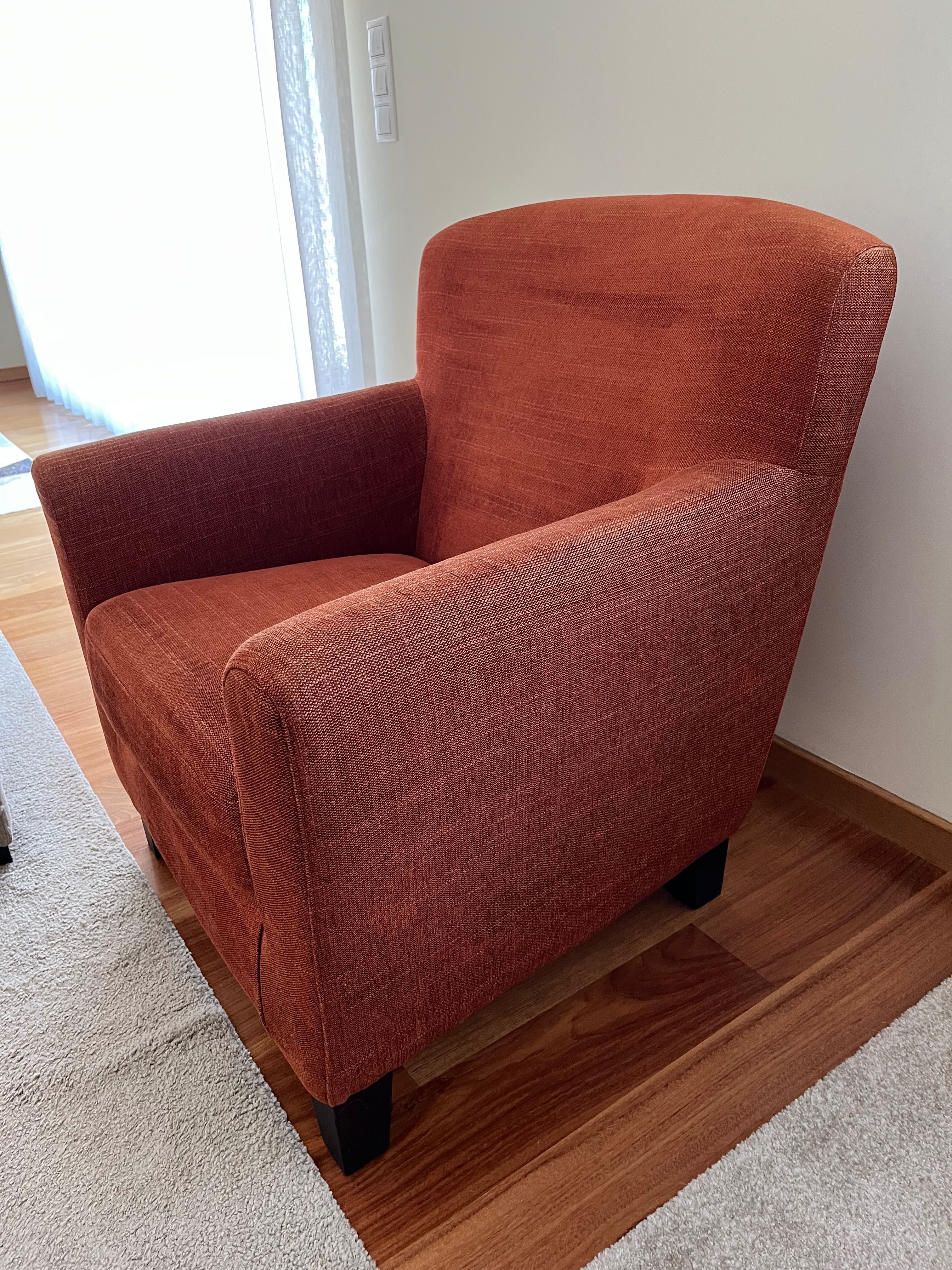 Poltrona IKEA – Conforto, Clássico com Design Intemporal