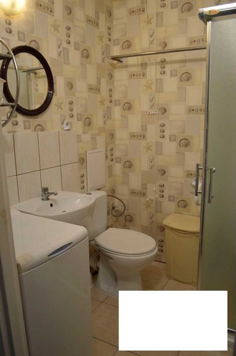 Sprzedam 50 m² dwa pok. + balkon + piwnica + parking za szlabanem