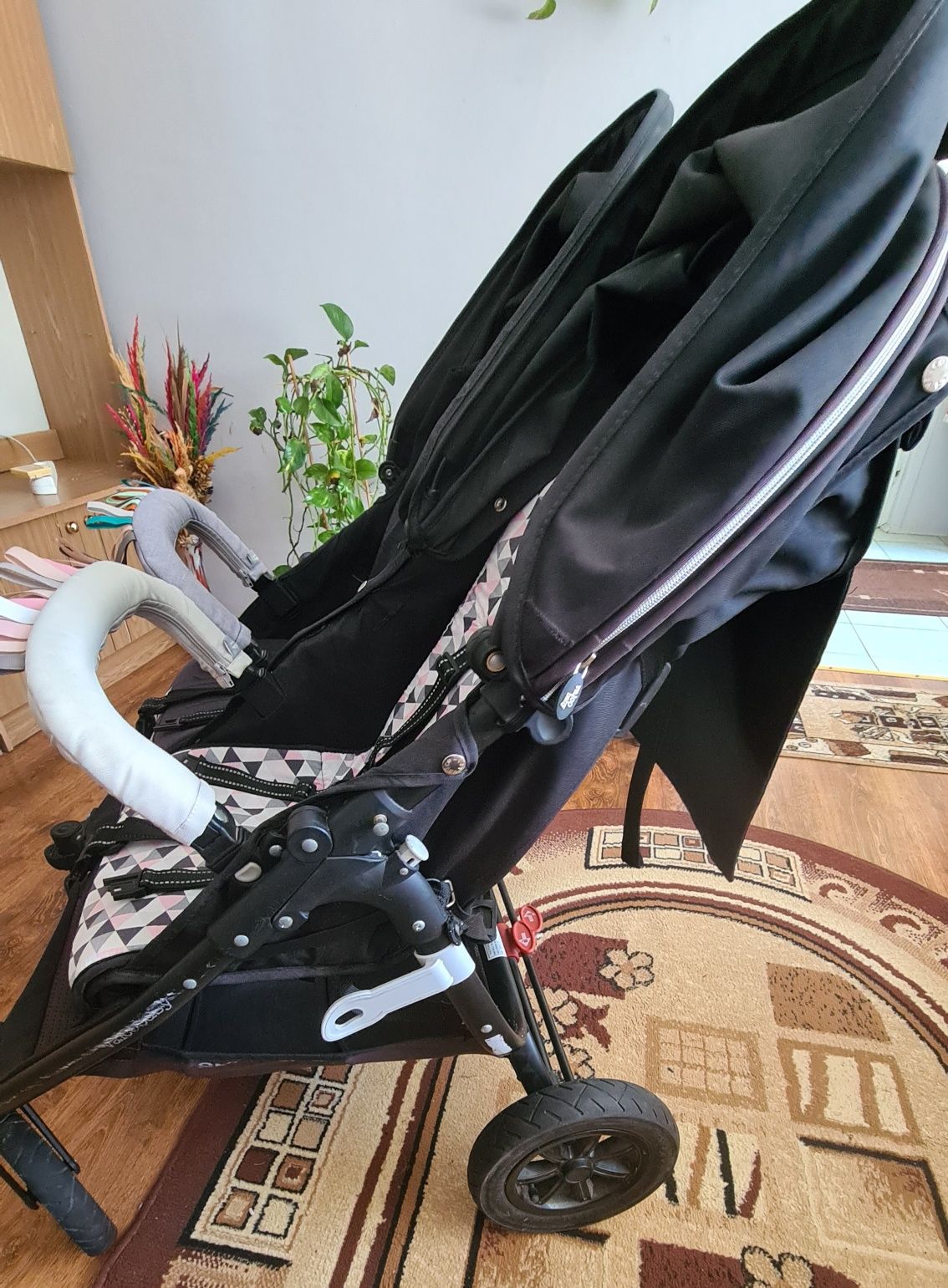 Valco Baby Snap Duo Sport - bliźniaczy wózek spacerowy | Coal Black