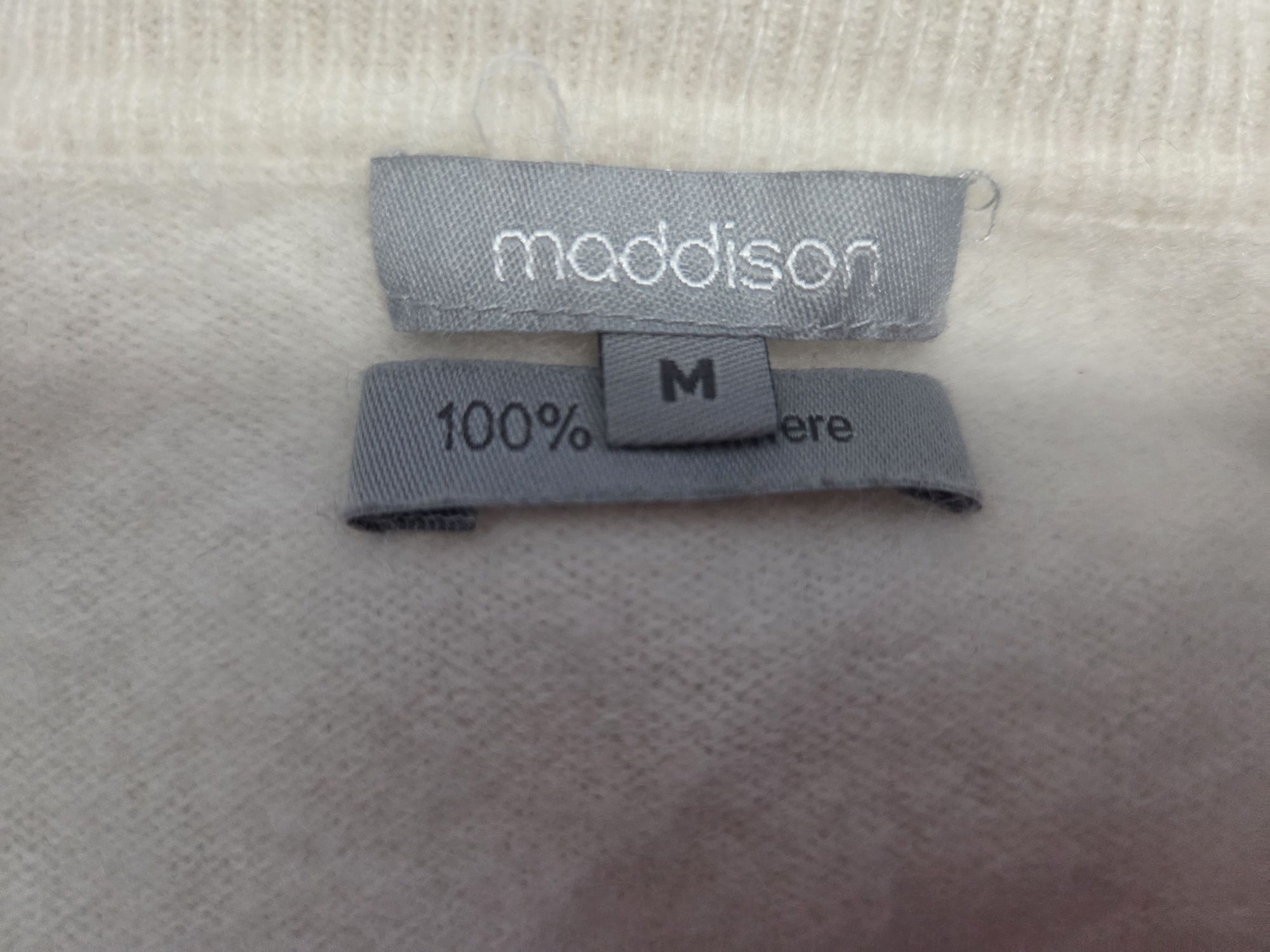 Светр , гольф кашеміровий Maddison p.M