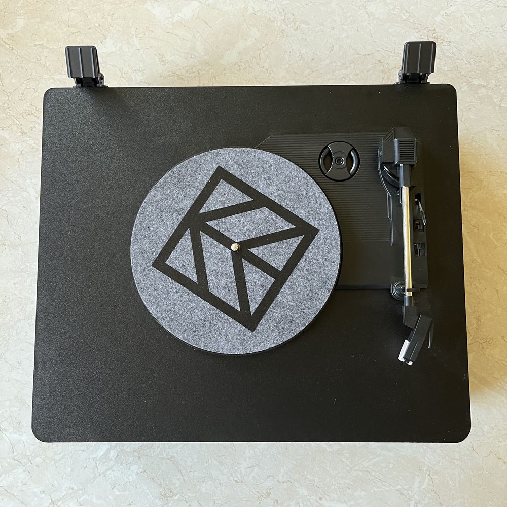 Gramofon / adapter do płyt winylowych