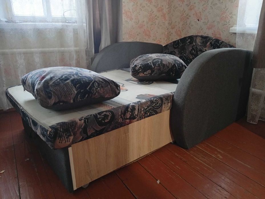 Продам диван-малютка