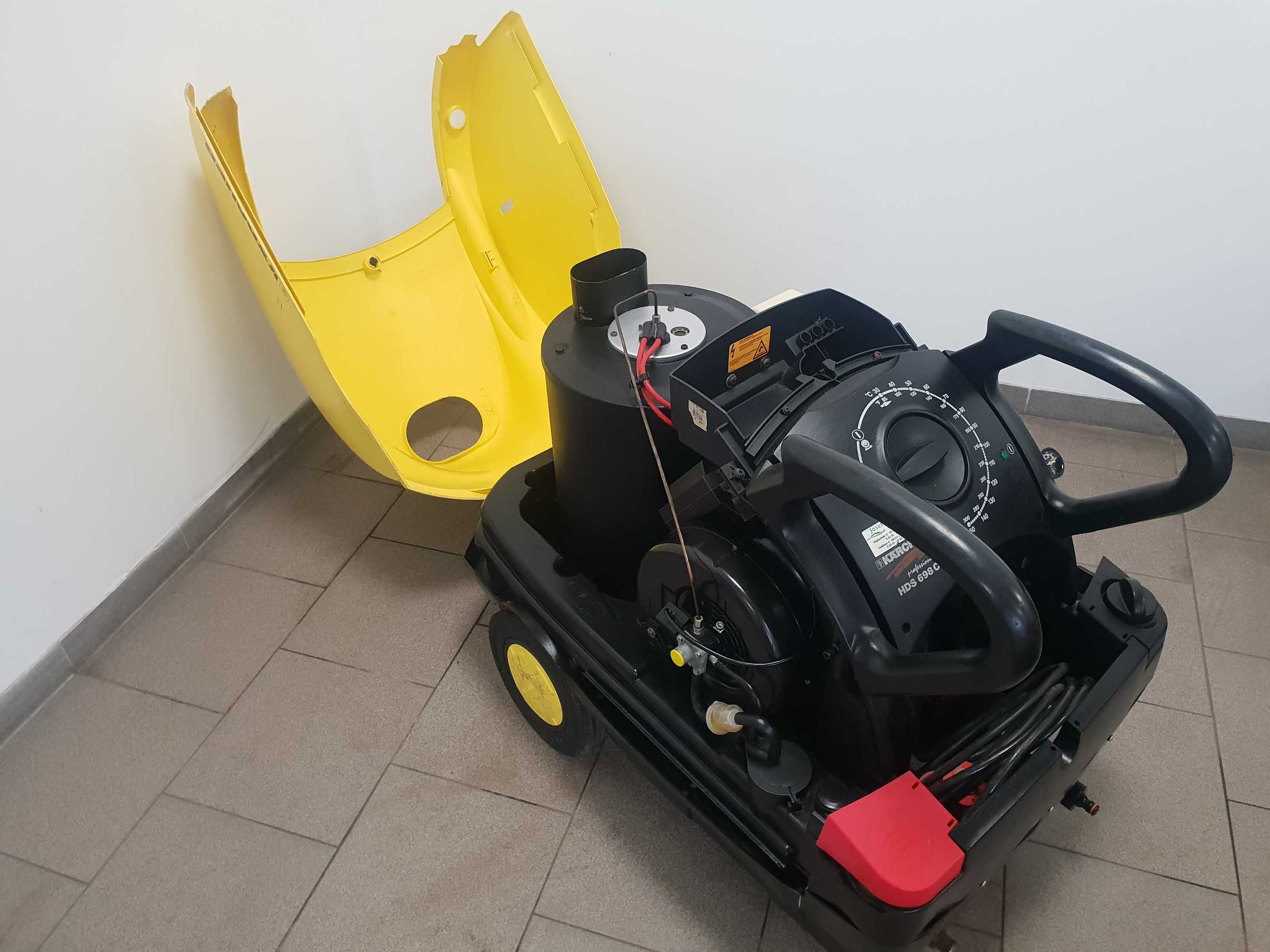 Myjka ciśnieniowa Karcher HDS 698c