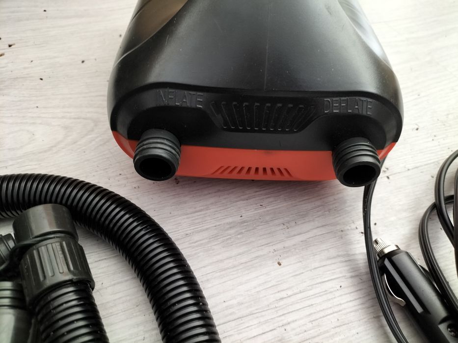Campingowa extra Mocna  Elektryczna pompka do deski , materaca SUP 2w1