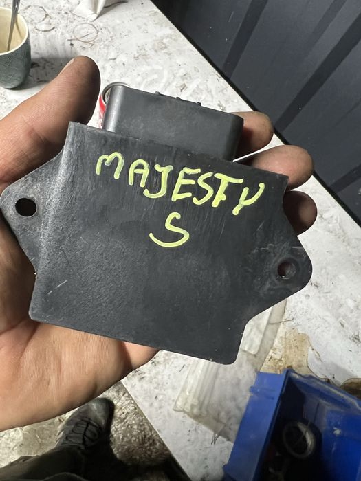 Yamaha majesty s125 moduł zaplonowy