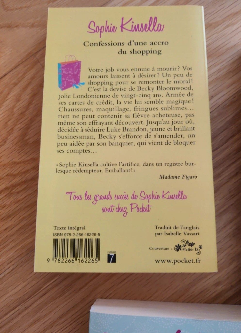 Lote de 4 livros bolso, em francês, Sophie Kinsella, Collection Piment