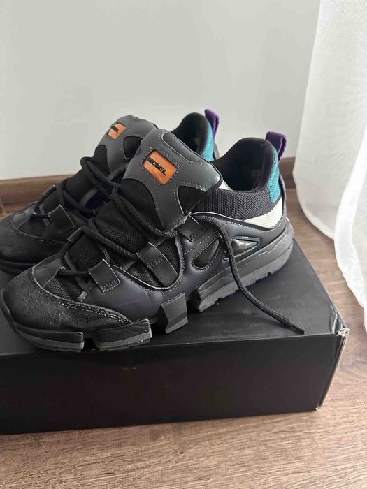 кросівки Diesel теплі стан 9/10 розмір 43