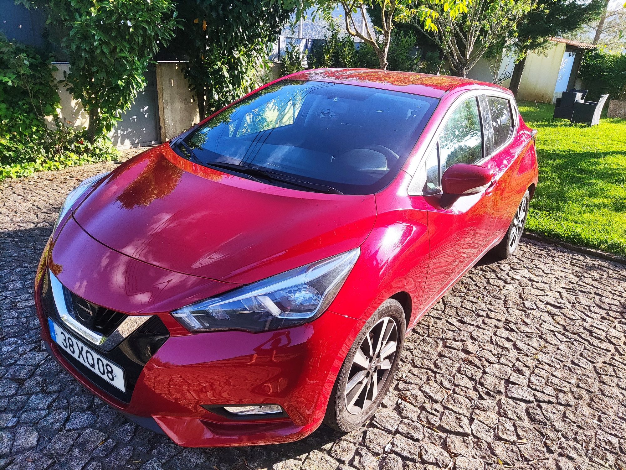 Nissan Micra 101 cv