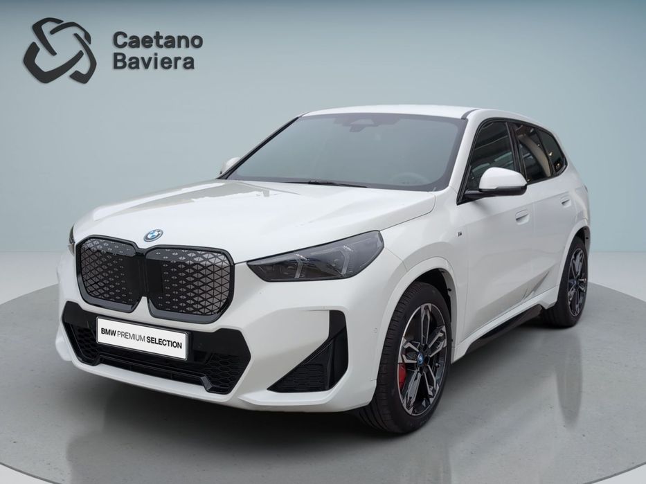 BMW iX1 xDrive30 Pack Desportivo M Pro