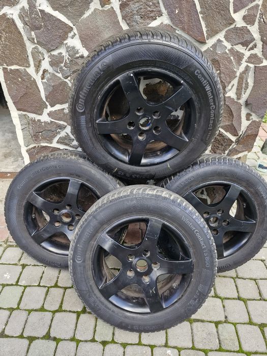 Резина на легкосплавних дисках в комплекті 195×65 R15 Continental