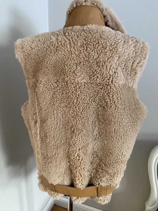 Piękna włoska naturalna kamizelka - kożuch