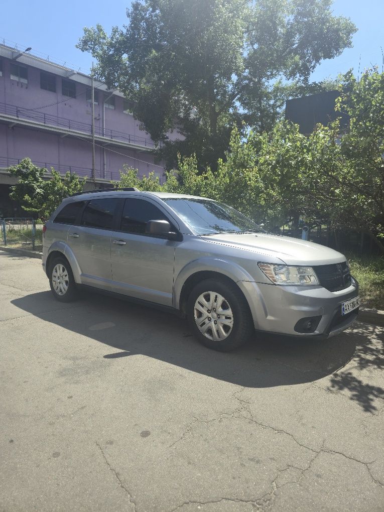 Продам свій автомобіль DODGE JOURNEY 2016р.в., газ/бензин.