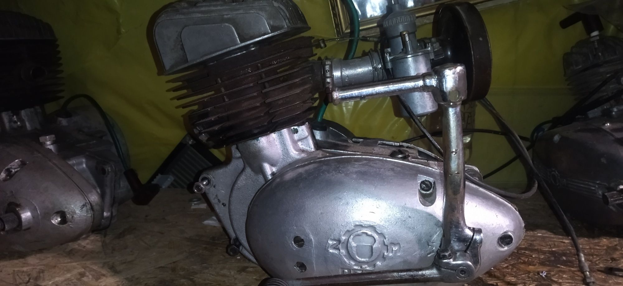 Alufelgi 17" vectra c Silnik wsk 125 rok 61 głeboki zaplon sztywniak