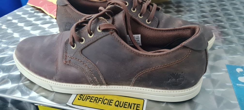 Sapatos timberland N44