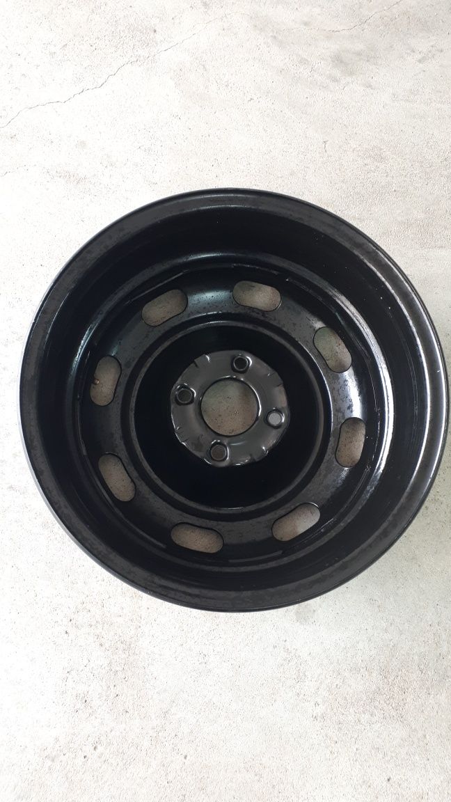 Jante ferro nova 15" furação 4/108 Peugeot 307