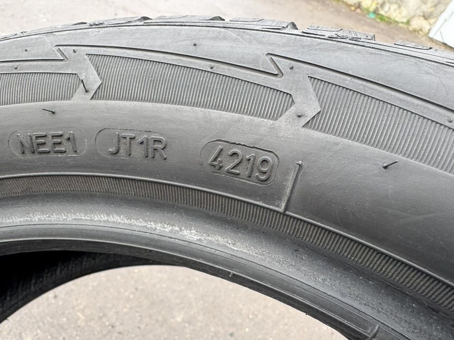 Зимові шини Goodyear 205/55 R17 резина RunFlat