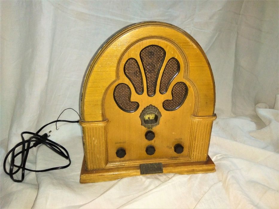 Réplica de Rádio Intron Antique Colection MA908