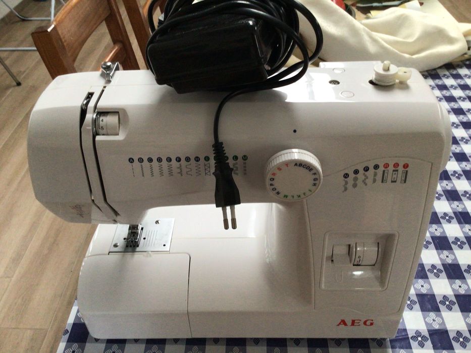 máquina de costura 2x