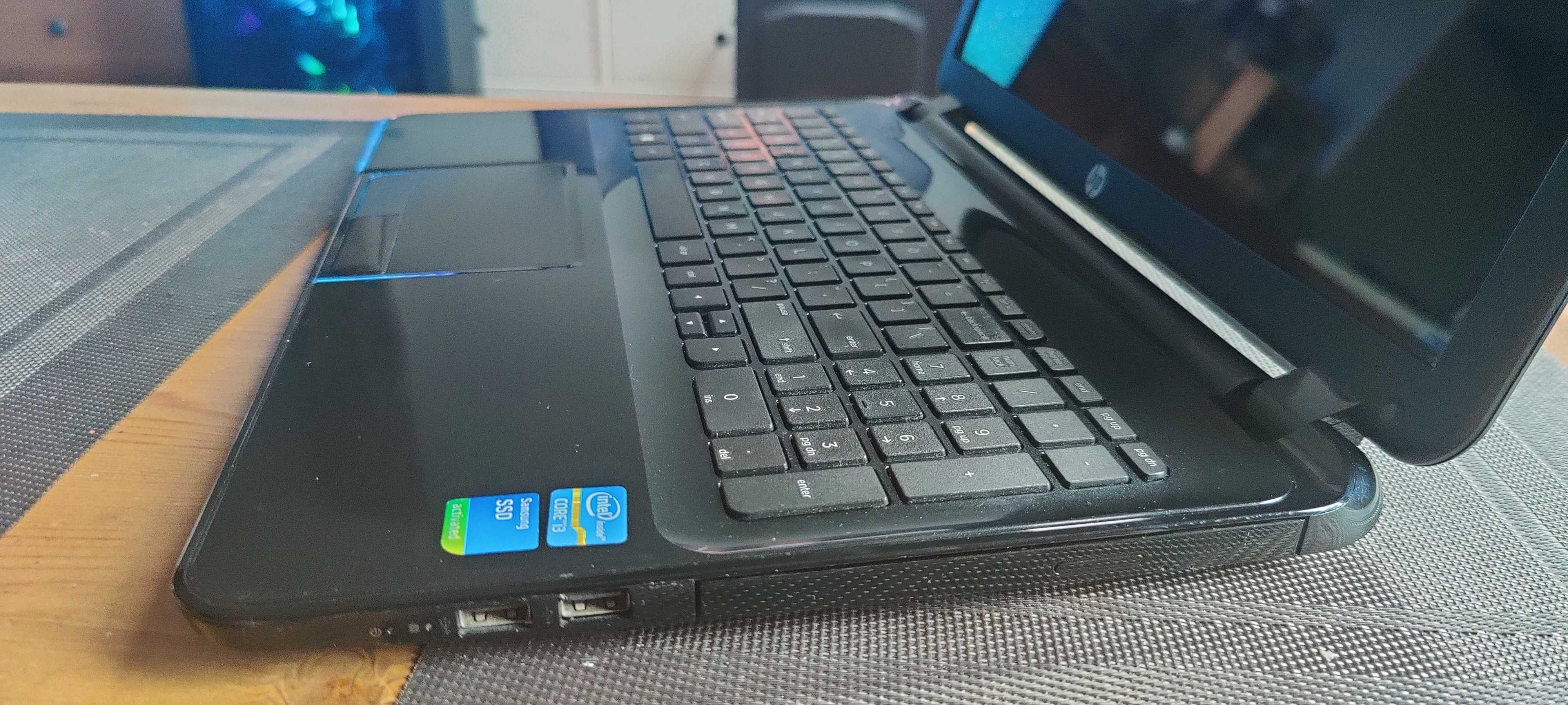 HP 15-D - 15,6 cala - Core i3 4 x 2,40 GHz - 6GB Ram -240GB SSD -Win10