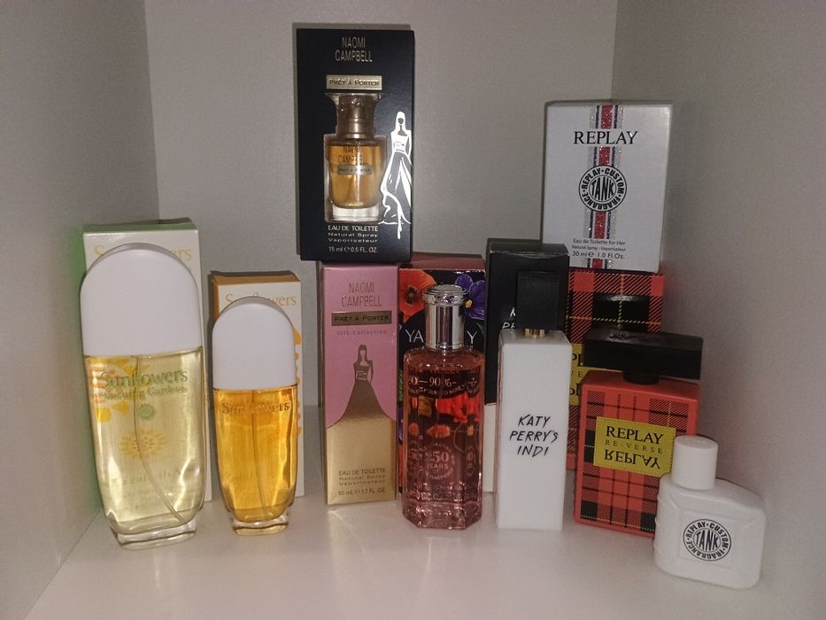 Розпродаж парфумів для жінок та раритет знятості avon