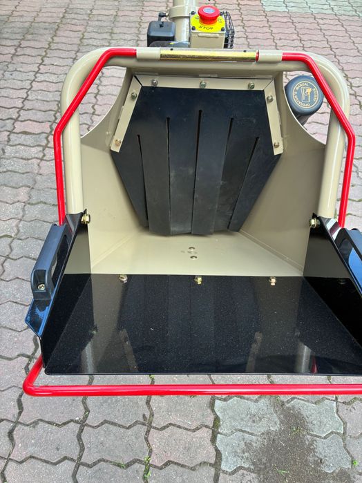 ROZDRABNIACZ DO GAŁĘZI rębak spalinowy do MEYER R10SL loncin 6.5 km