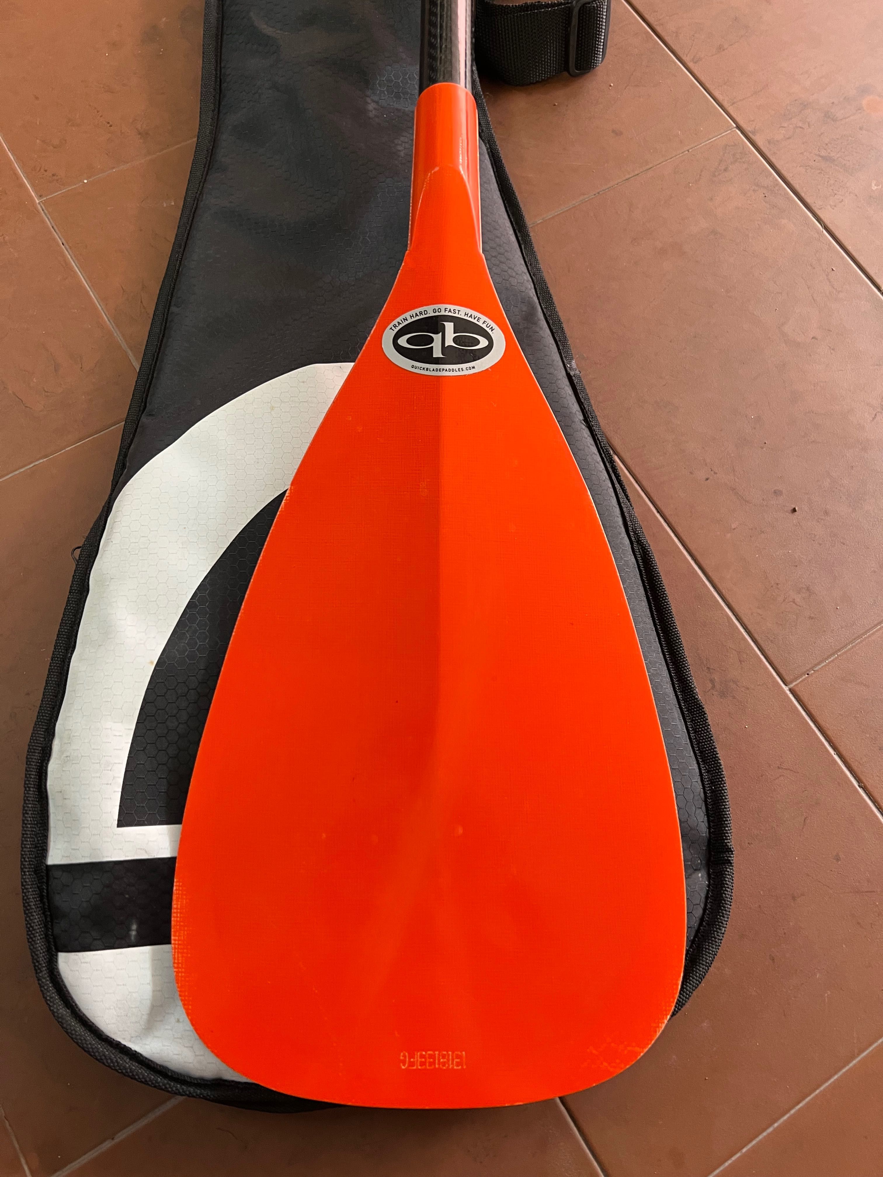 SUP carbon paddle ajustável. Quickblade.
