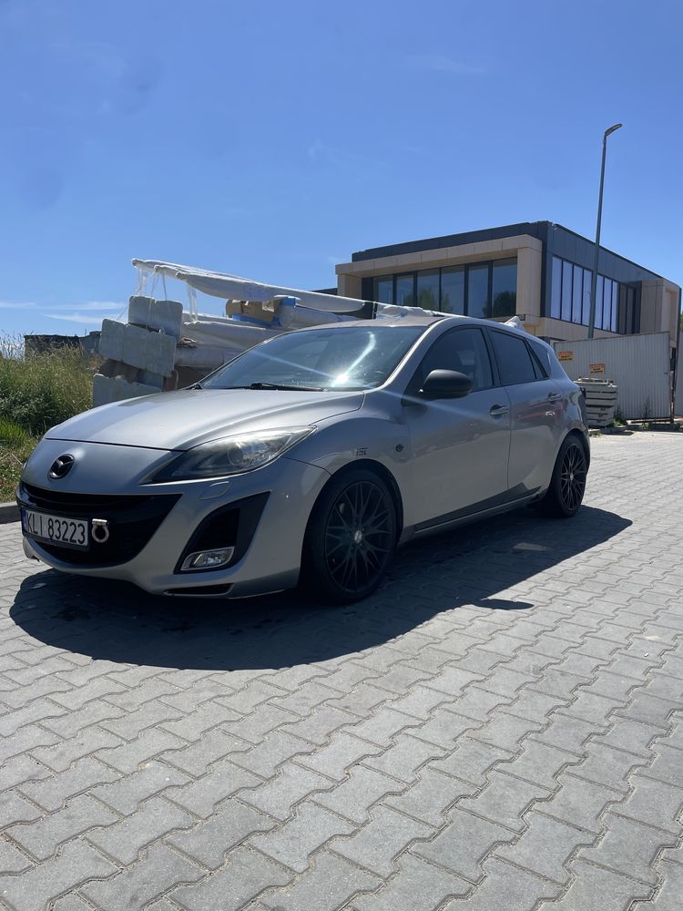 Mazda 3 2.2 185 km