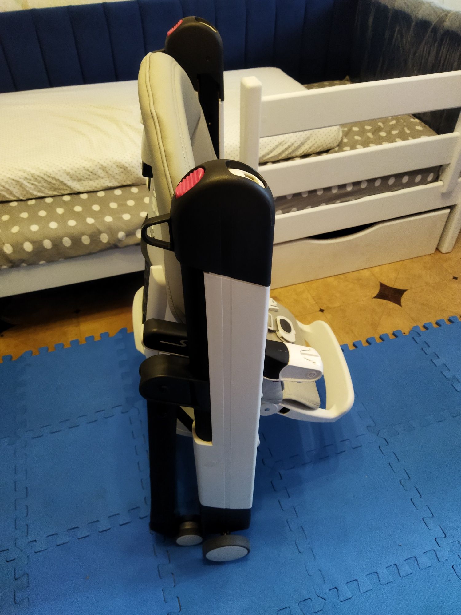 Стульчик для кормления ребёнка Peg Perego