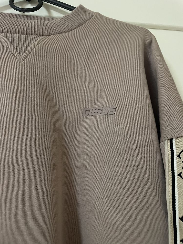 Світшот Guess