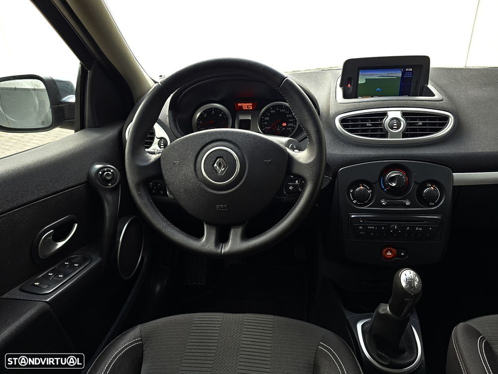 Renault Clio Dynamic GPS 1.5DCI 86CV - Excepcional