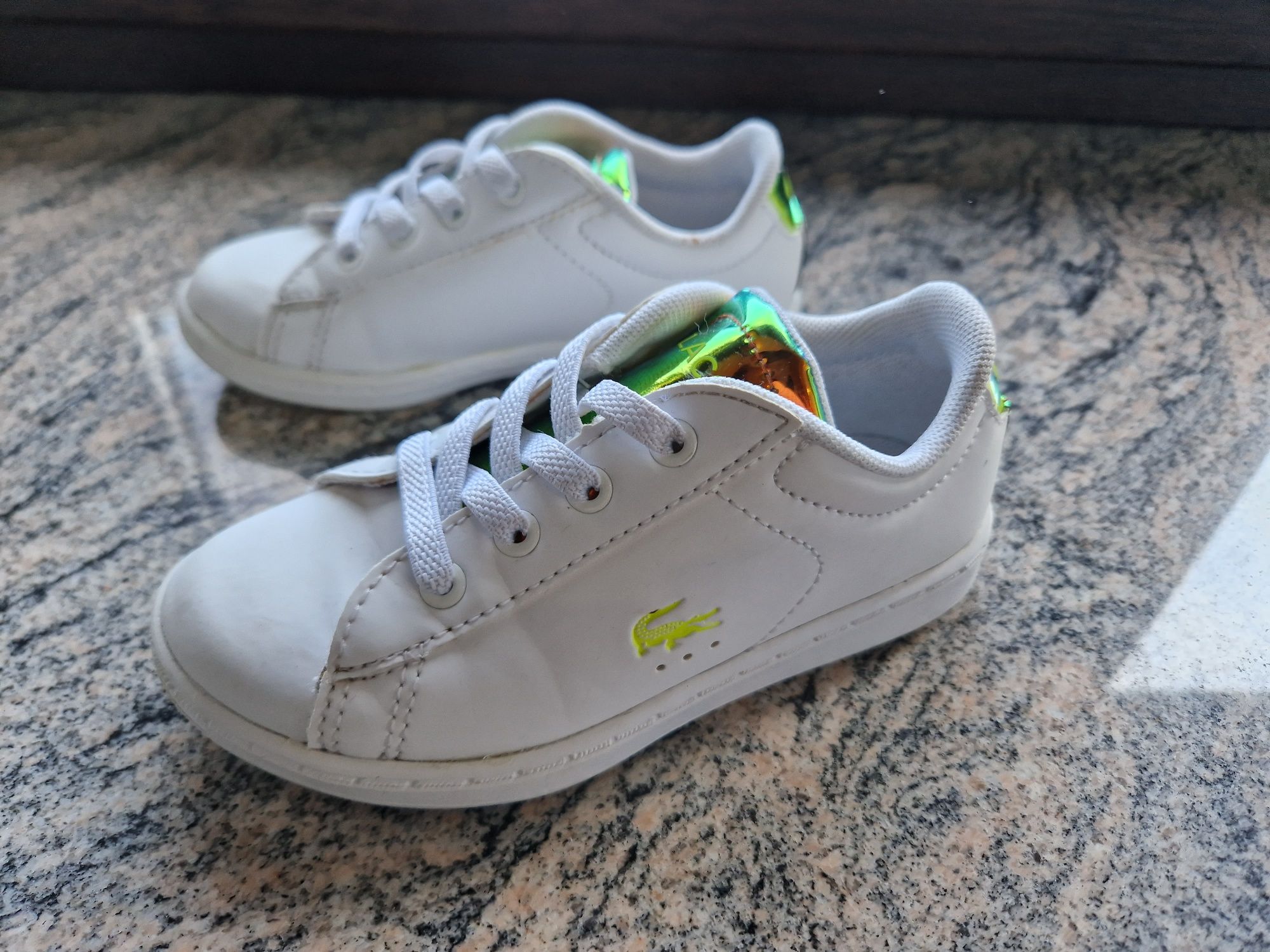 Buty Lacoste r. 24.5