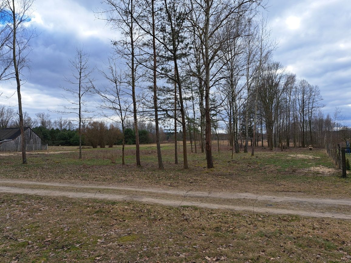 Działka Ojrzeń 10km od Radomsko rekreacja warunki zabudowy 1050m2