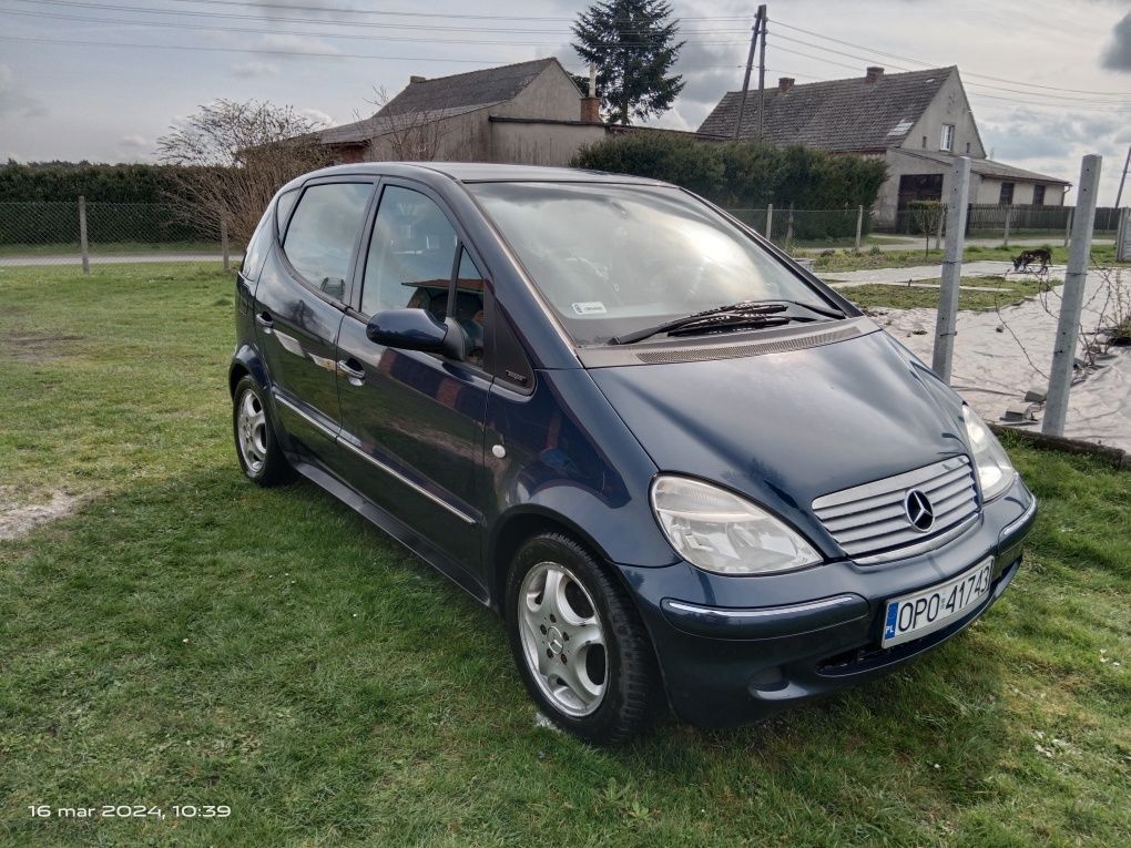 Mercedes Benz A160