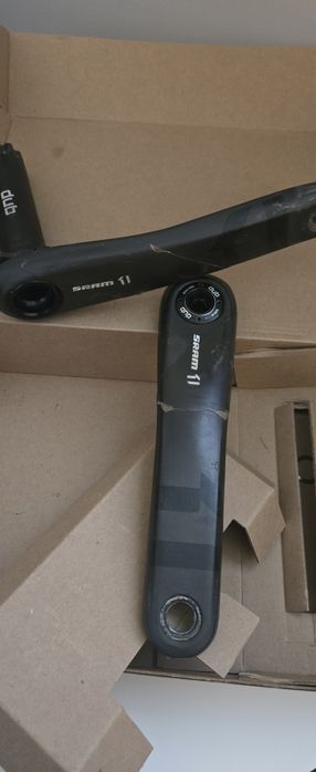 Sprzedam korby rowerowe karbonowe  Sram 1.   175mm