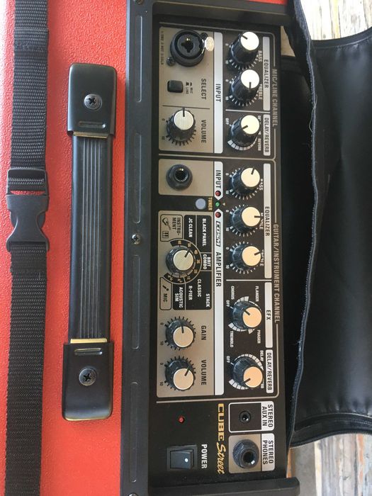 ROLAND Cube Street