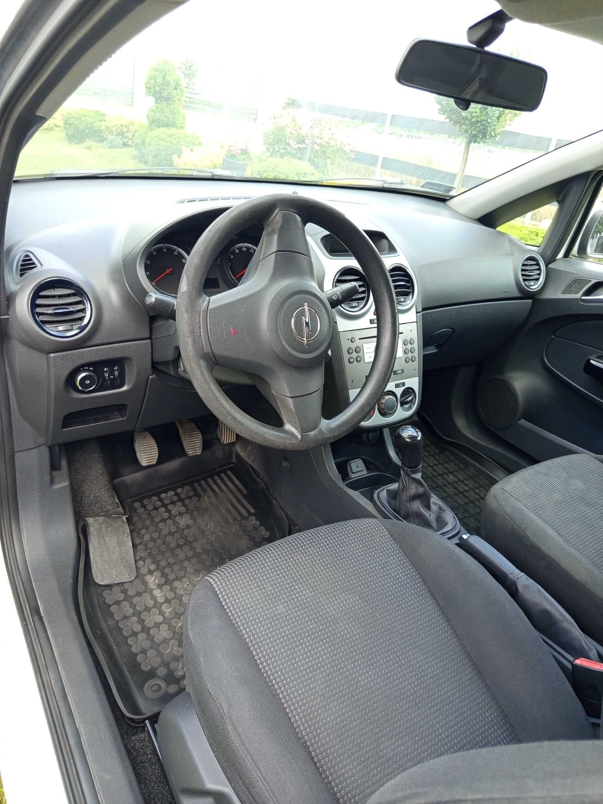 Sprzedam OpeL Corsa